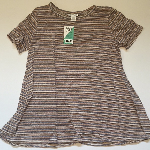 Honey and Lace Tops - Honey and Lace Torrance Tee